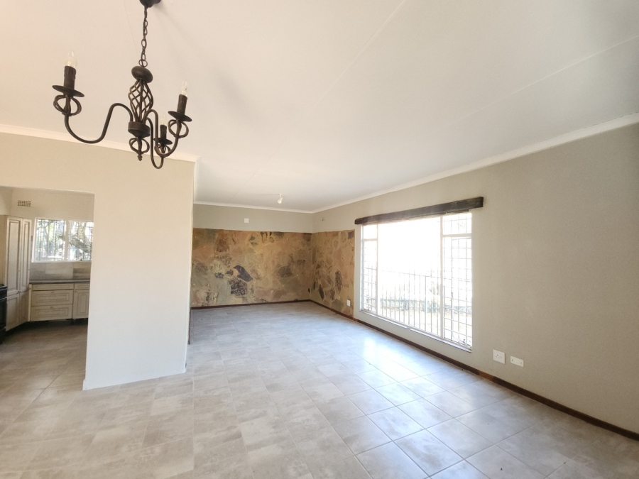 4 Bedroom Property for Sale in De Rust AH North West